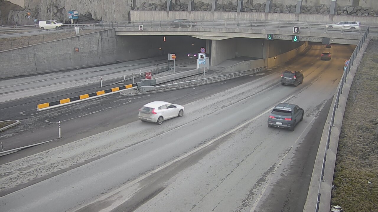 Kelikamerat Kuva Tie 12 Tampere, Rantatunneli puomi, itä, Tampere, Pirkanmaa