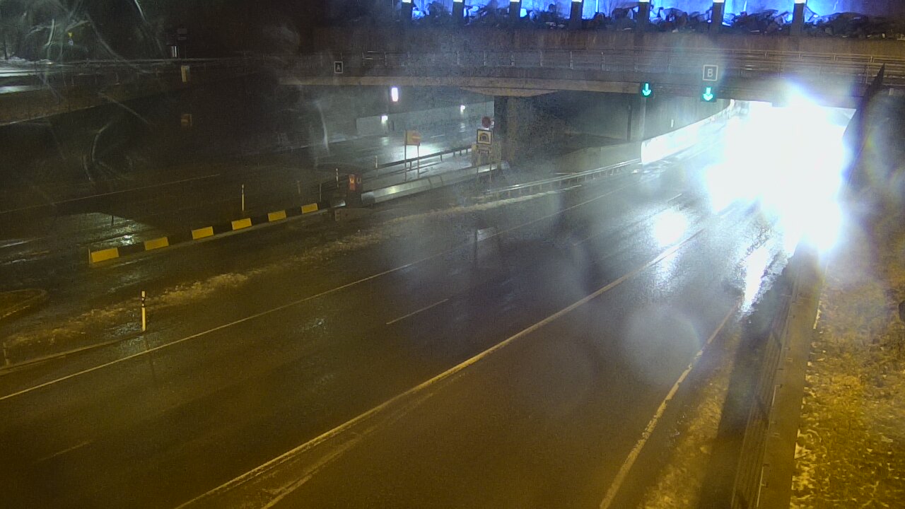Weather Camera Image Väg 12 Tammerfors, Rantatunneli bom, öster, Tampere, Pirkanmaa