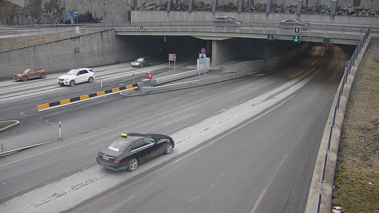 Kelikamerat Kuva Tie 12 Tampere, Rantatunneli puomi, itä, Tampere, Pirkanmaa