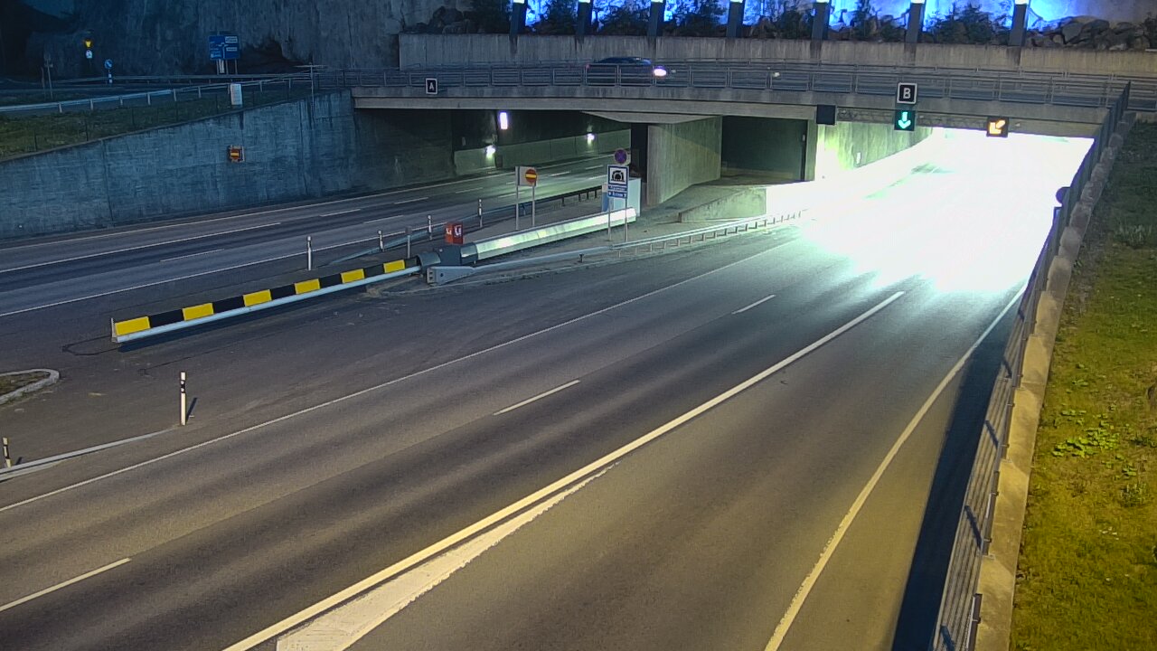 Kelikamerat Kuva Tie 12 Tampere, Rantatunneli puomi, itä, Tampere, Pirkanmaa