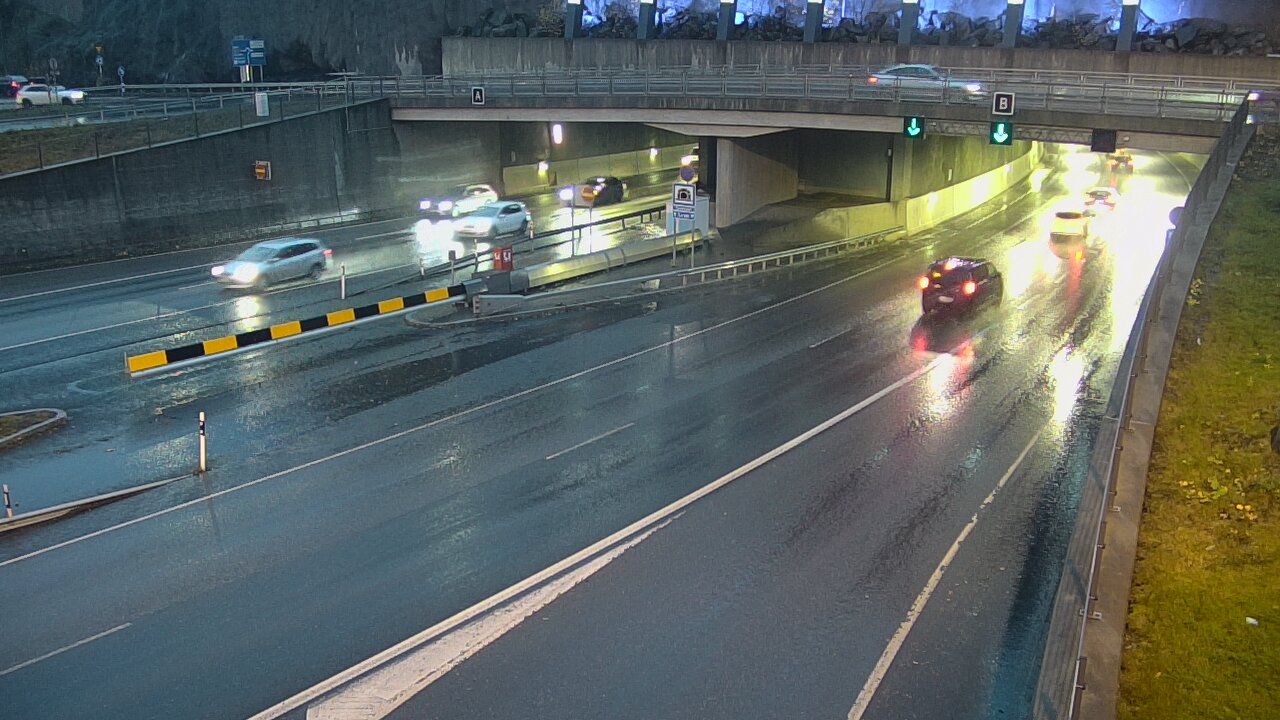 Kelikamerat Kuva Tie 12 Tampere, Rantatunneli puomi, itä, Tampere, Pirkanmaa