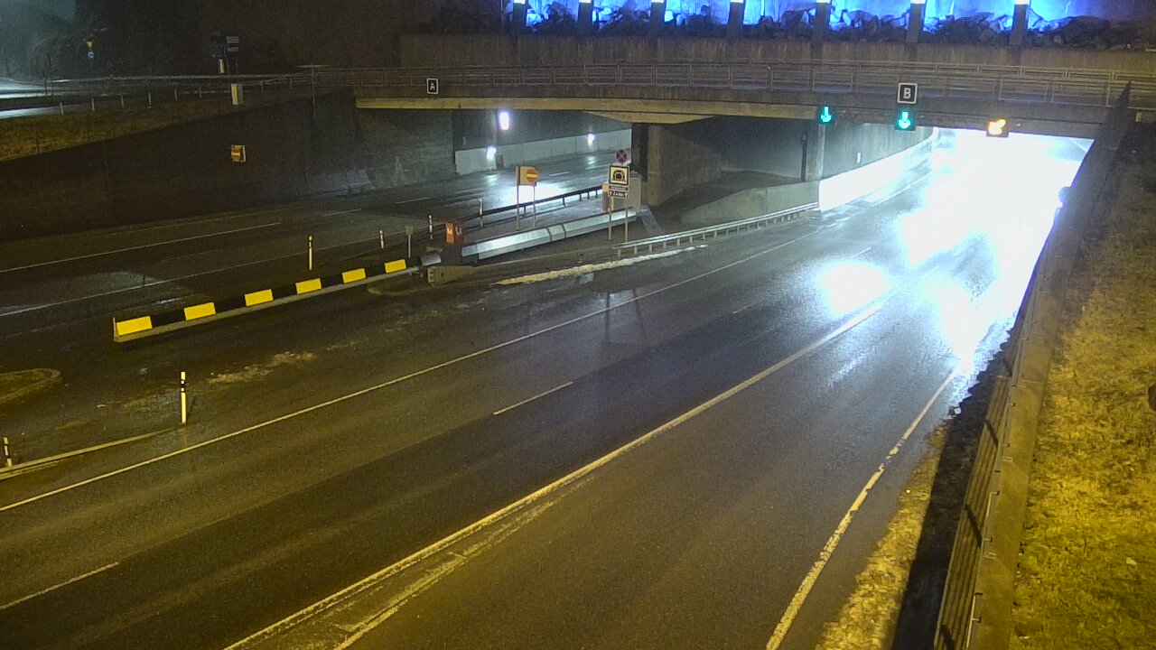 Weather Camera Image Väg 12 Tammerfors, Rantatunneli bom, öster, Tampere, Pirkanmaa