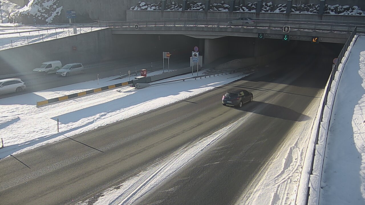 Kelikamerat Kuva Tie 12 Tampere, Rantatunneli puomi, itä, Tampere, Pirkanmaa