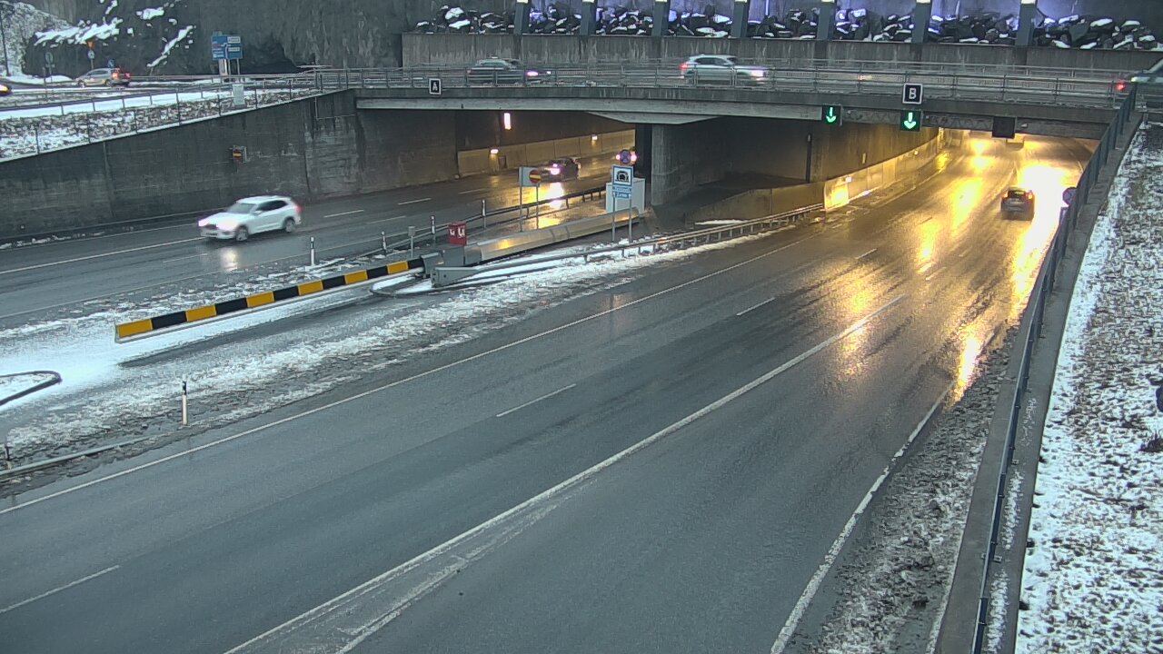 Kelikamerat Kuva Tie 12 Tampere, Rantatunneli puomi, itä, Tampere, Pirkanmaa