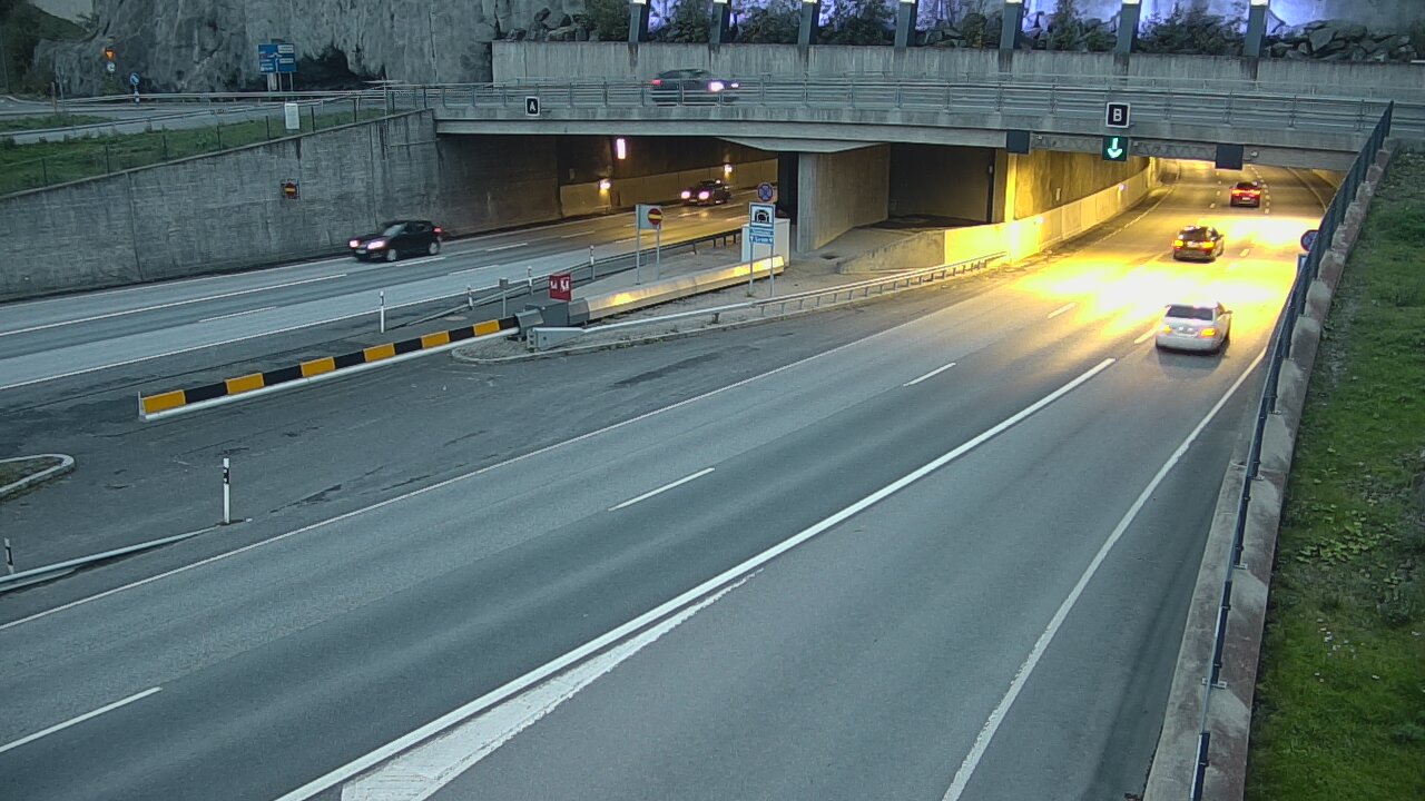 Kelikamerat Kuva Tie 12 Tampere, Rantatunneli puomi, itä, Tampere, Pirkanmaa