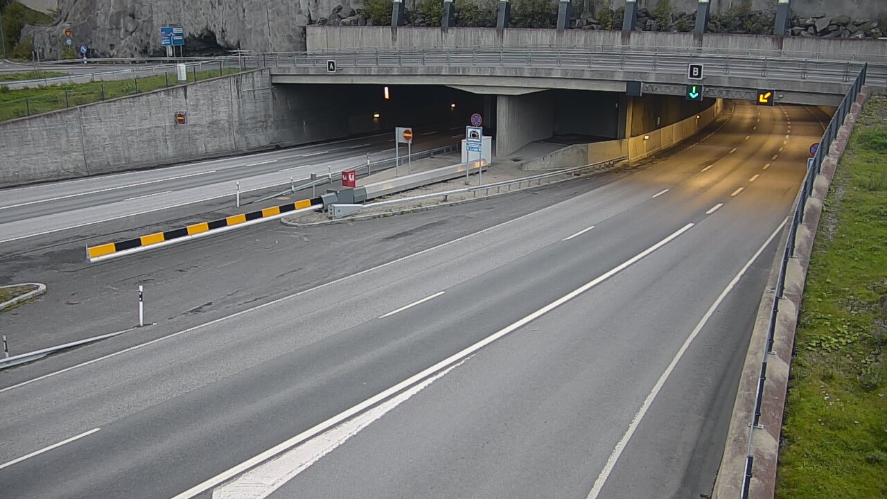 Kelikamerat Kuva Tie 12 Tampere, Rantatunneli puomi, itä, Tampere, Pirkanmaa