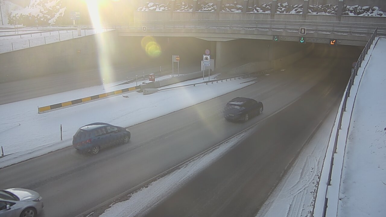 Weather Camera Image Väg 12 Tammerfors, Rantatunneli bom, öster, Tampere, Pirkanmaa