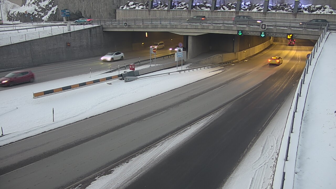 Kelikamerat Kuva Tie 12 Tampere, Rantatunneli puomi, itä, Tampere, Pirkanmaa