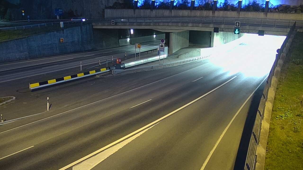 Kelikamerat Kuva Tie 12 Tampere, Rantatunneli puomi, itä, Tampere, Pirkanmaa
