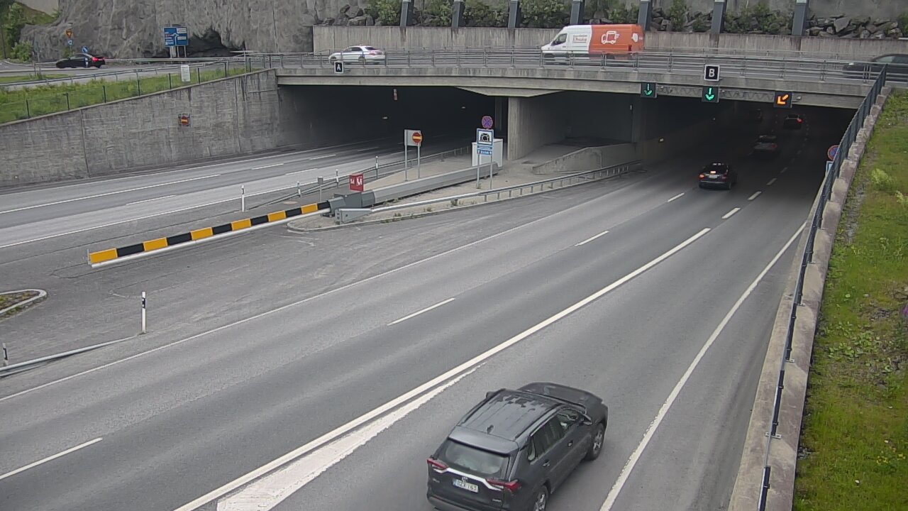 Kelikamerat Kuva Tie 12 Tampere, Rantatunneli puomi, itä, Tampere, Pirkanmaa