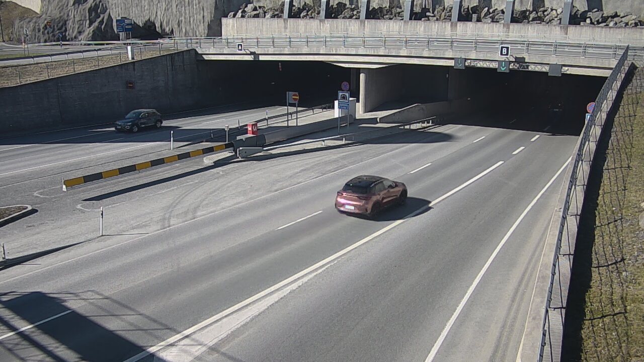 Kelikamerat Kuva Tie 12 Tampere, Rantatunneli puomi, itä, Tampere, Pirkanmaa