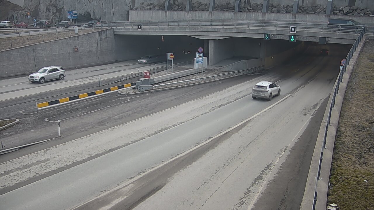 Kelikamerat Kuva Tie 12 Tampere, Rantatunneli puomi, itä, Tampere, Pirkanmaa