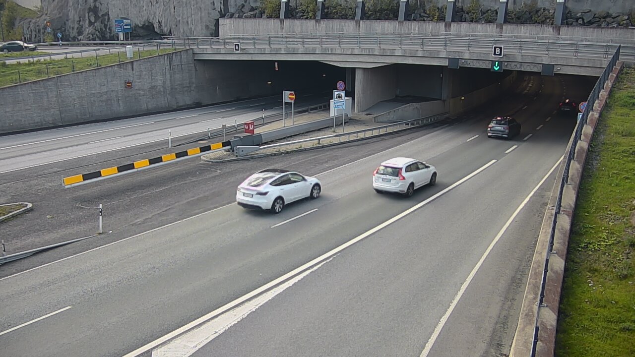 Kelikamerat Kuva Tie 12 Tampere, Rantatunneli puomi, itä, Tampere, Pirkanmaa