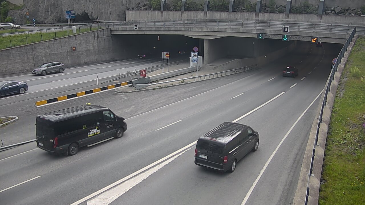 Kelikamerat Kuva Tie 12 Tampere, Rantatunneli puomi, itä, Tampere, Pirkanmaa