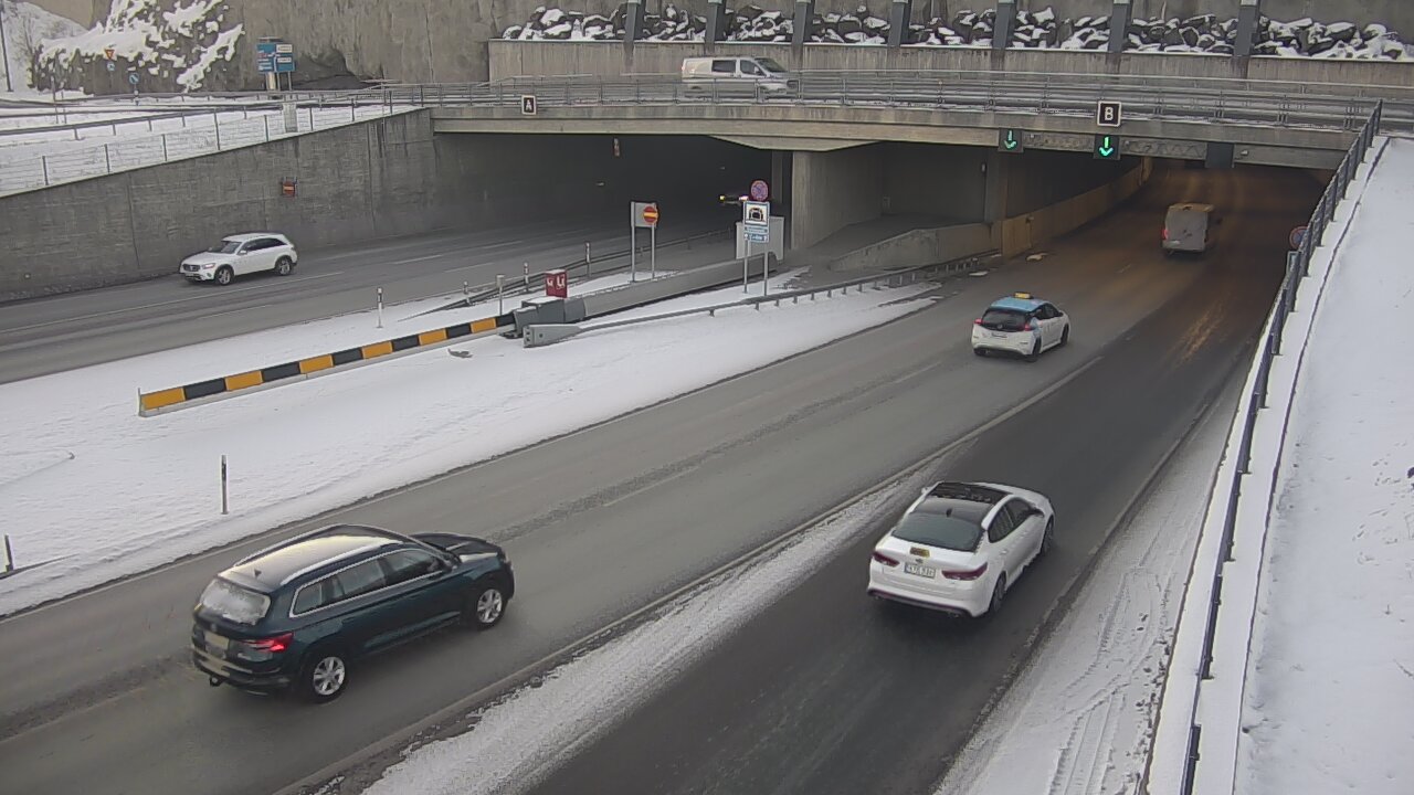 Weather Camera Image Väg 12 Tammerfors, Rantatunneli bom, öster, Tampere, Pirkanmaa