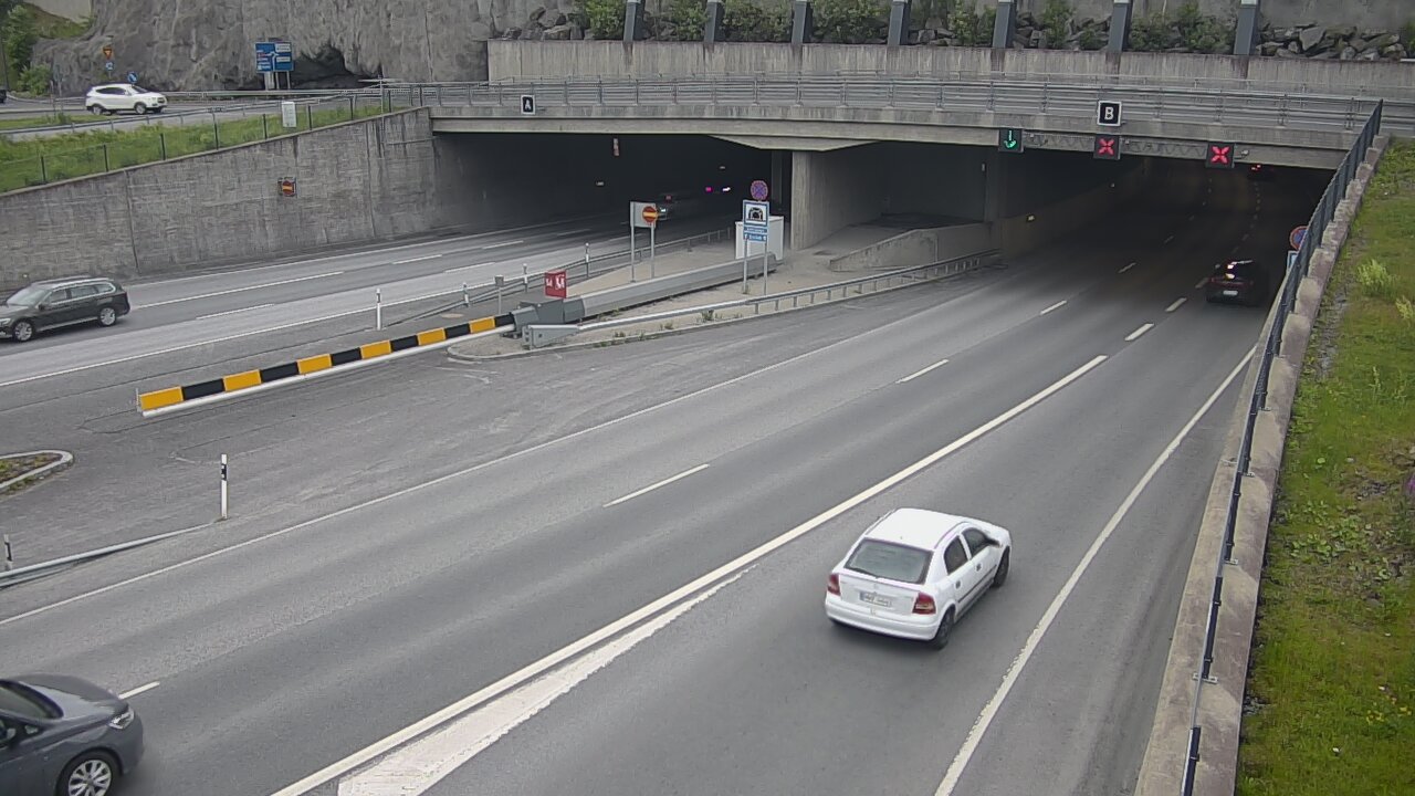 Kelikamerat Kuva Tie 12 Tampere, Rantatunneli puomi, itä, Tampere, Pirkanmaa