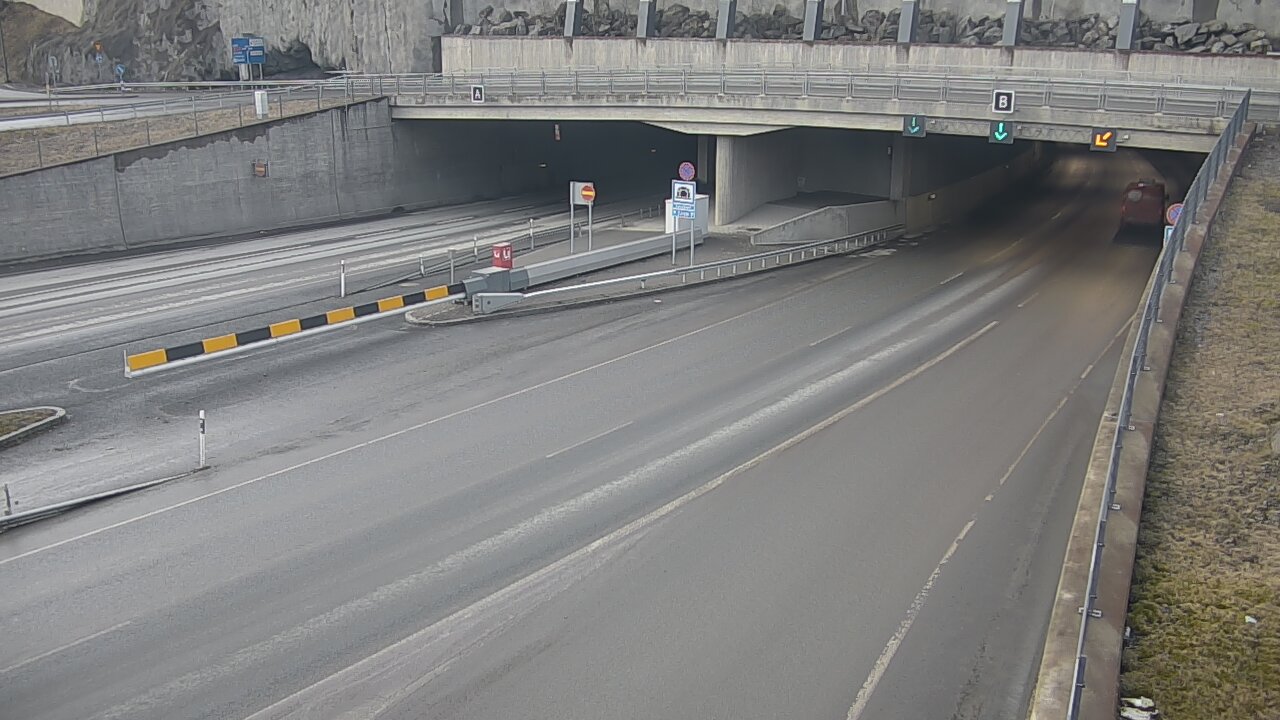 Kelikamerat Kuva Tie 12 Tampere, Rantatunneli puomi, itä, Tampere, Pirkanmaa