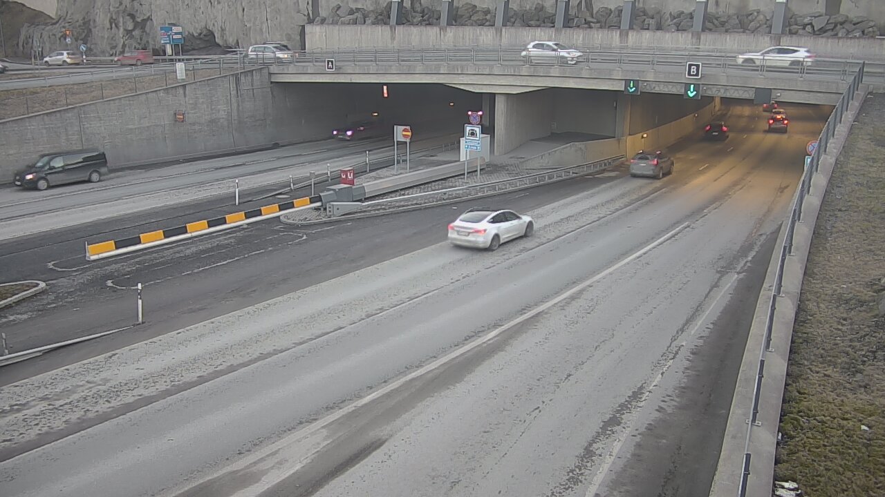 Kelikamerat Kuva Tie 12 Tampere, Rantatunneli puomi, itä, Tampere, Pirkanmaa