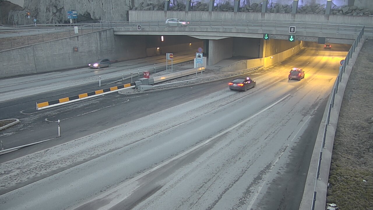 Kelikamerat Kuva Tie 12 Tampere, Rantatunneli puomi, itä, Tampere, Pirkanmaa