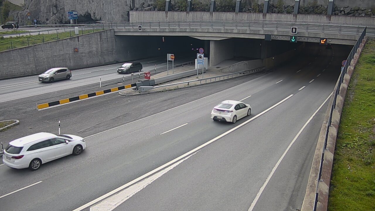Kelikamerat Kuva Tie 12 Tampere, Rantatunneli puomi, itä, Tampere, Pirkanmaa