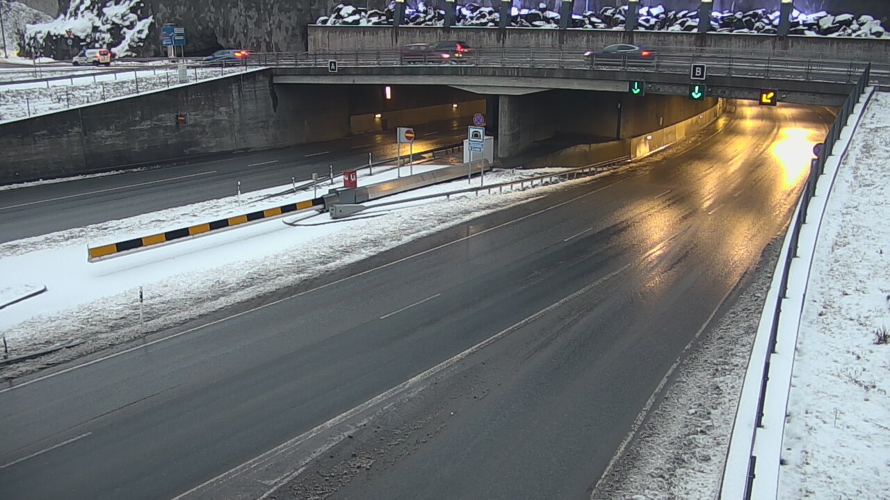 Kelikamerat Kuva Tie 12 Tampere, Rantatunneli puomi, itä, Tampere, Pirkanmaa