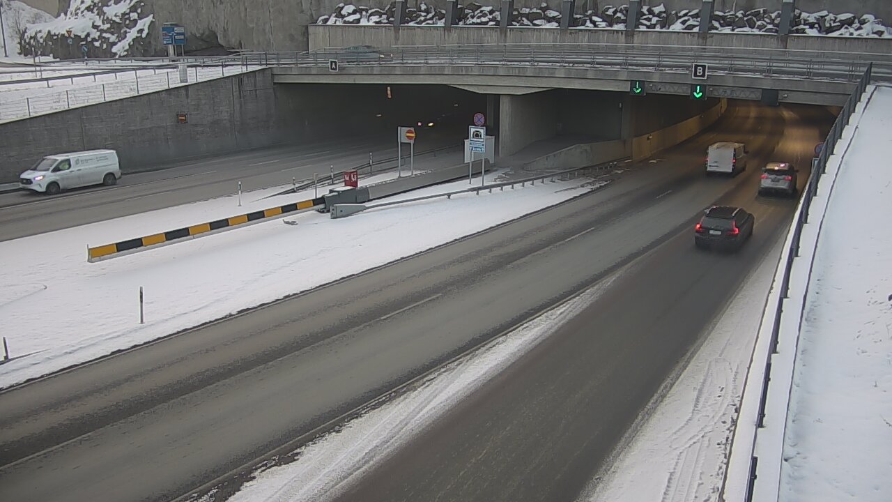 Kelikamerat Kuva Tie 12 Tampere, Rantatunneli puomi, itä, Tampere, Pirkanmaa