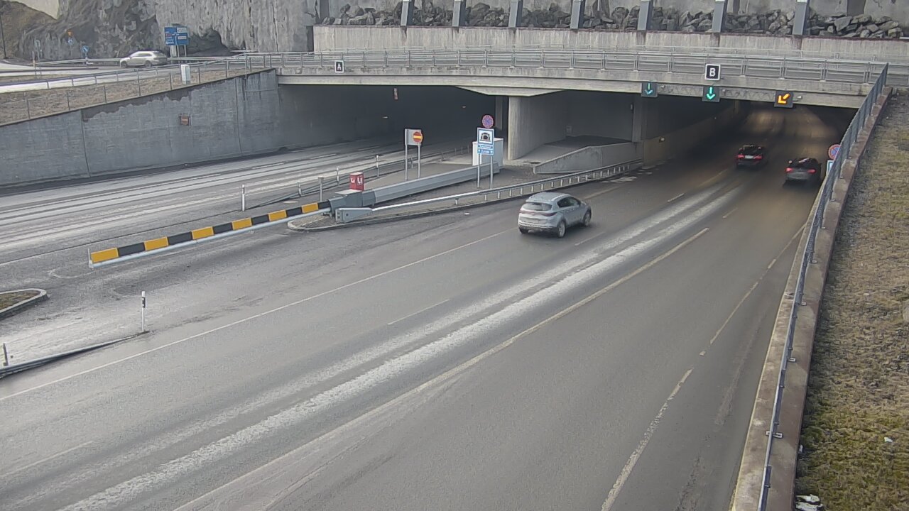 Kelikamerat Kuva Tie 12 Tampere, Rantatunneli puomi, itä, Tampere, Pirkanmaa