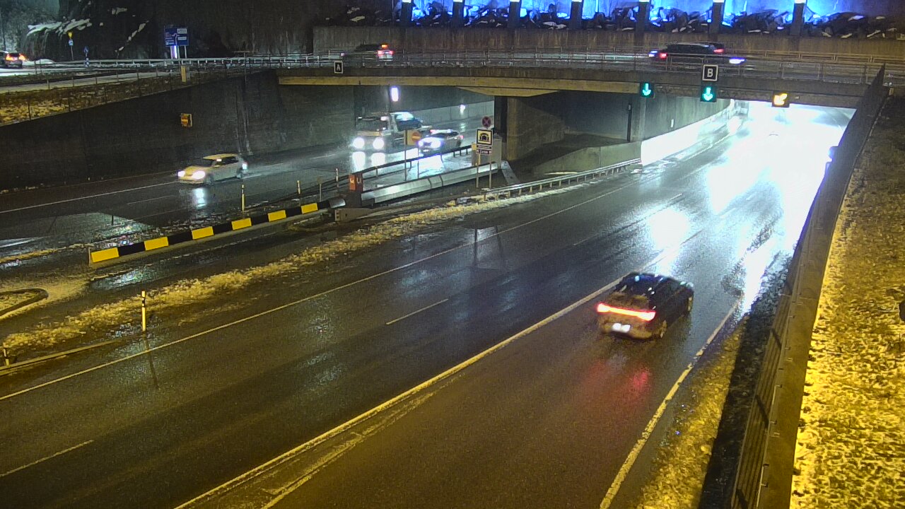 Weather Camera Image Väg 12 Tammerfors, Rantatunneli bom, öster, Tampere, Pirkanmaa