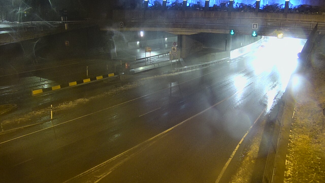 Weather Camera Image Väg 12 Tammerfors, Rantatunneli bom, öster, Tampere, Pirkanmaa