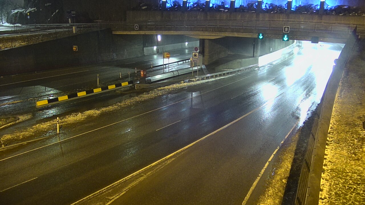 Weather Camera Image Väg 12 Tammerfors, Rantatunneli bom, öster, Tampere, Pirkanmaa