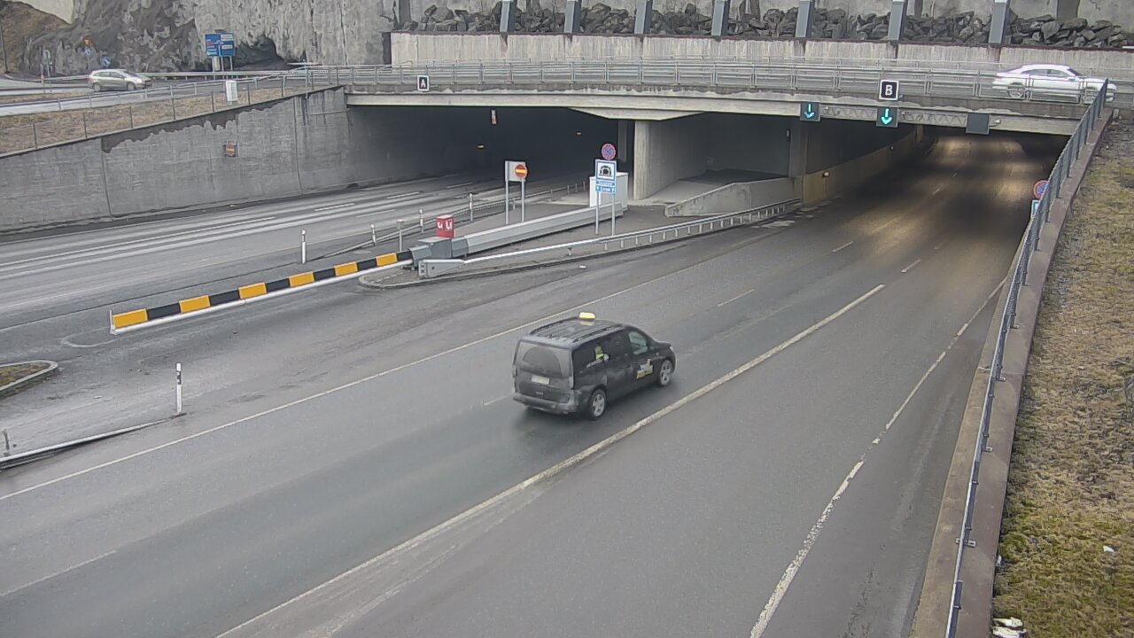 Kelikamerat Kuva Tie 12 Tampere, Rantatunneli puomi, itä, Tampere, Pirkanmaa