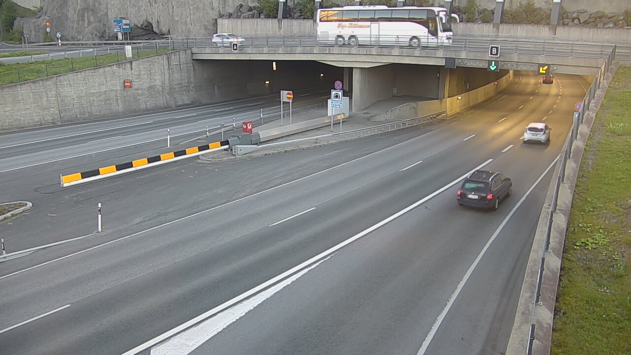 Kelikamerat Kuva Tie 12 Tampere, Rantatunneli puomi, itä, Tampere, Pirkanmaa
