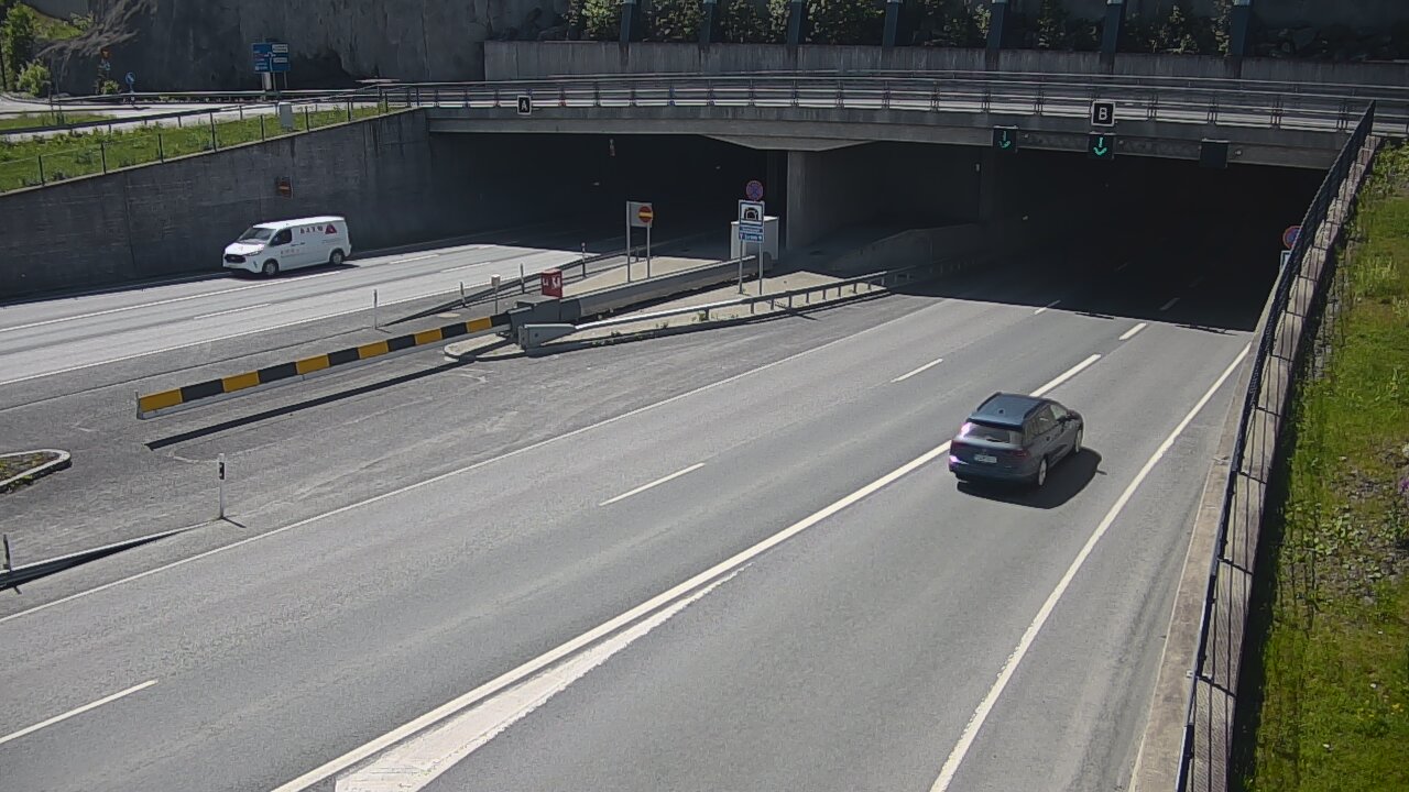Kelikamerat Kuva Tie 12 Tampere, Rantatunneli puomi, itä, Tampere, Pirkanmaa
