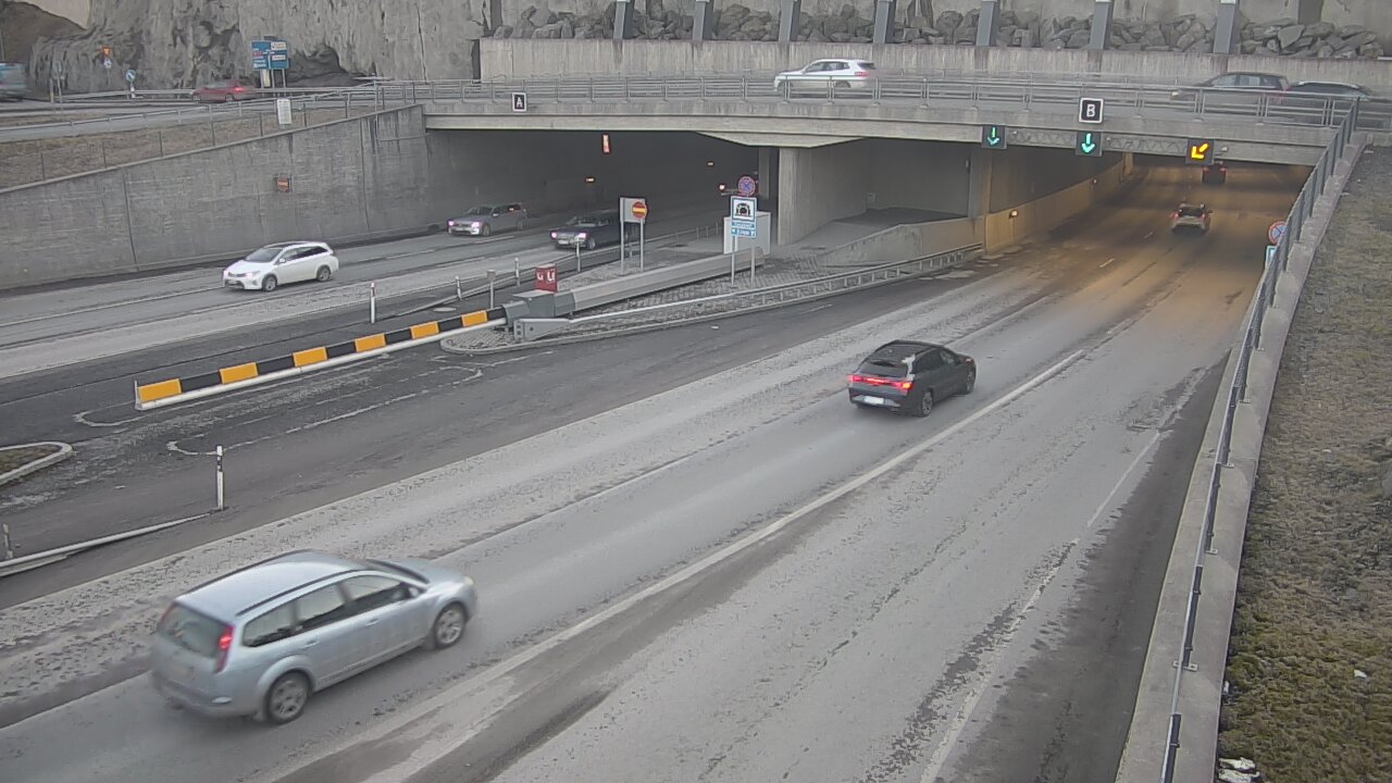 Kelikamerat Kuva Tie 12 Tampere, Rantatunneli puomi, itä, Tampere, Pirkanmaa