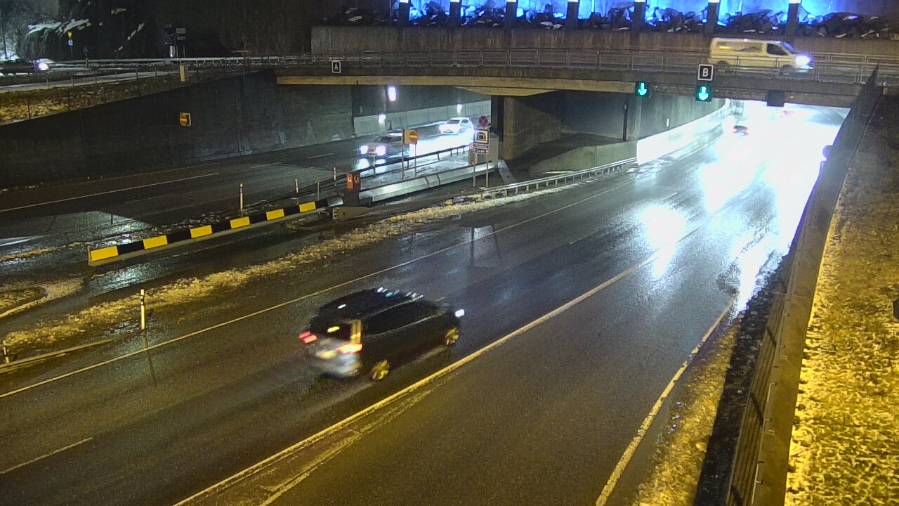 Weather Camera Image Väg 12 Tammerfors, Rantatunneli bom, öster, Tampere, Pirkanmaa