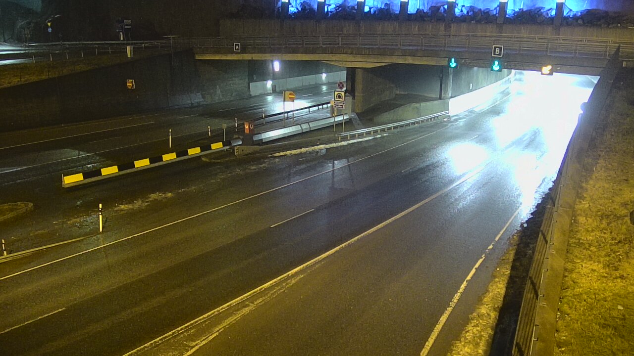 Weather Camera Image Väg 12 Tammerfors, Rantatunneli bom, öster, Tampere, Pirkanmaa