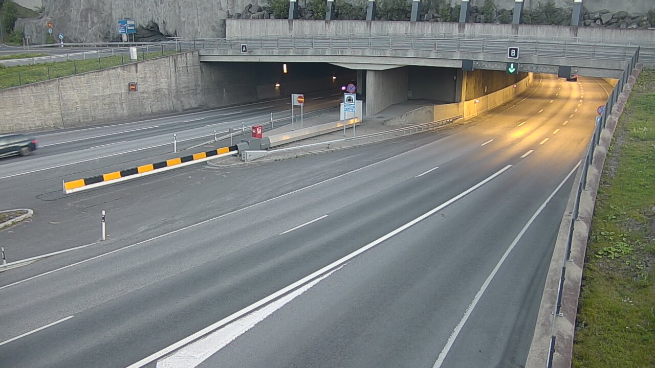 Kelikamerat Kuva Tie 12 Tampere, Rantatunneli puomi, itä, Tampere, Pirkanmaa