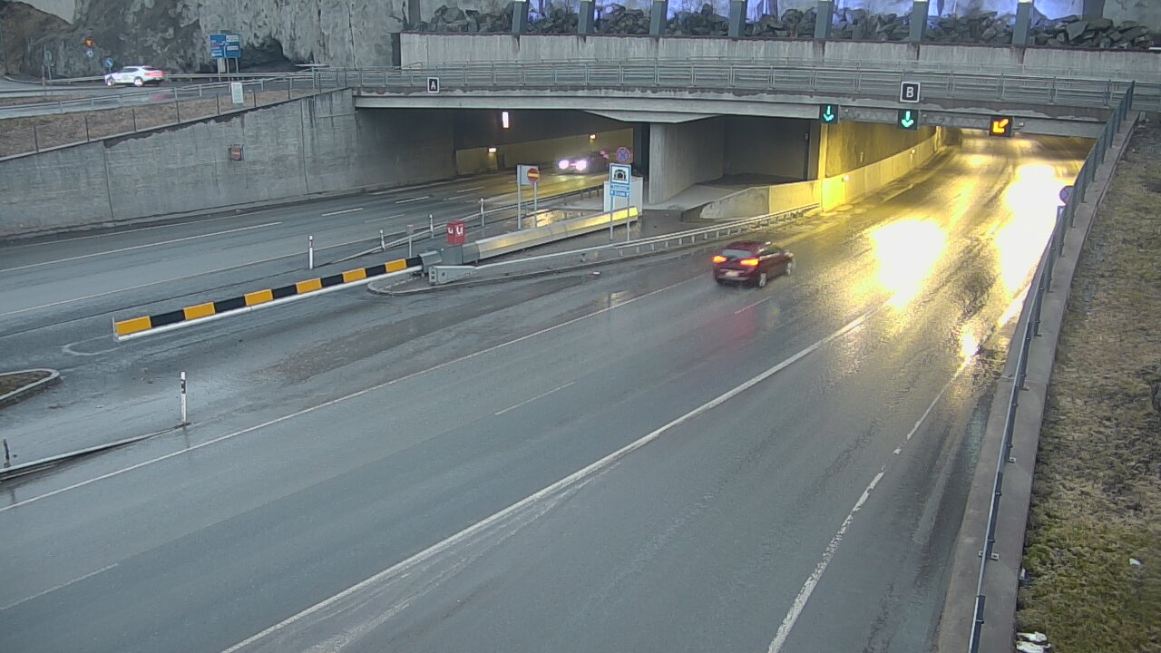 Kelikamerat Kuva Tie 12 Tampere, Rantatunneli puomi, itä, Tampere, Pirkanmaa