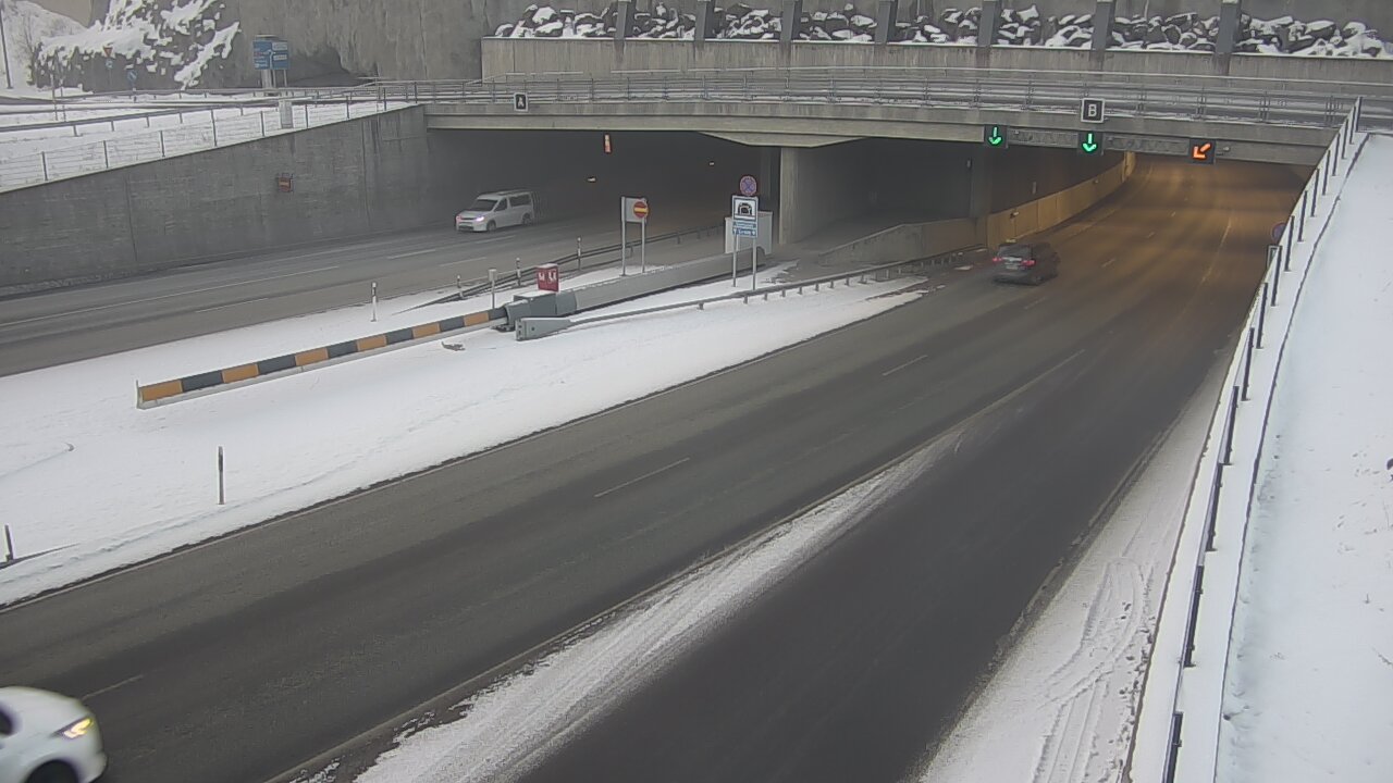 Weather Camera Image Väg 12 Tammerfors, Rantatunneli bom, öster, Tampere, Pirkanmaa