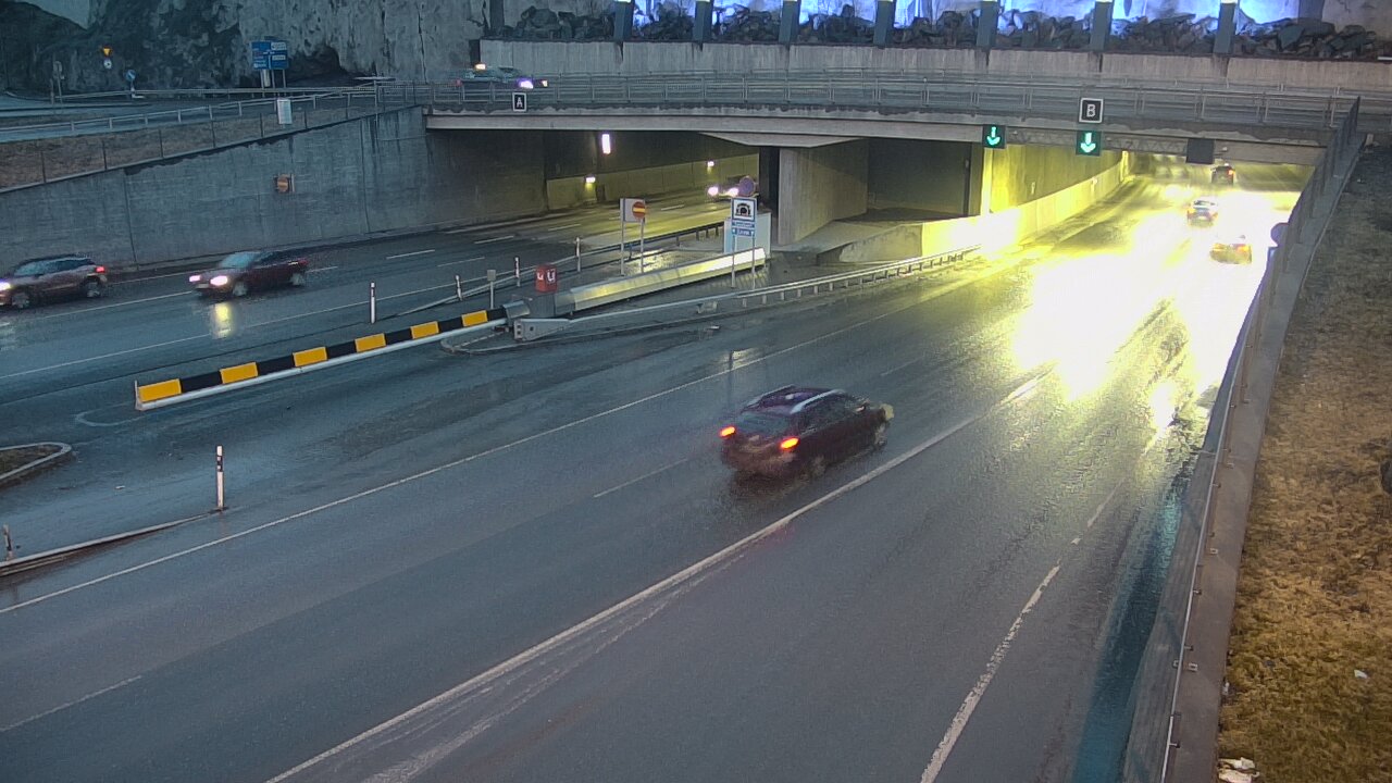 Kelikamerat Kuva Tie 12 Tampere, Rantatunneli puomi, itä, Tampere, Pirkanmaa