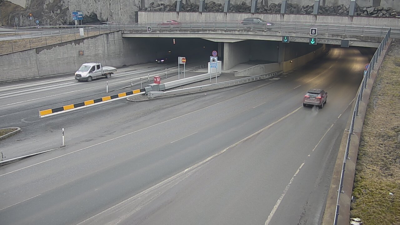 Kelikamerat Kuva Tie 12 Tampere, Rantatunneli puomi, itä, Tampere, Pirkanmaa