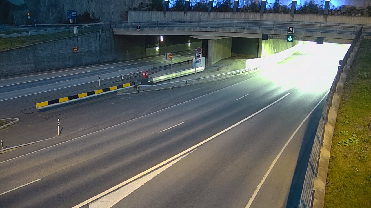 Kelikamerat Kuva Tie 12 Tampere, Rantatunneli puomi, itä, Tampere, Pirkanmaa