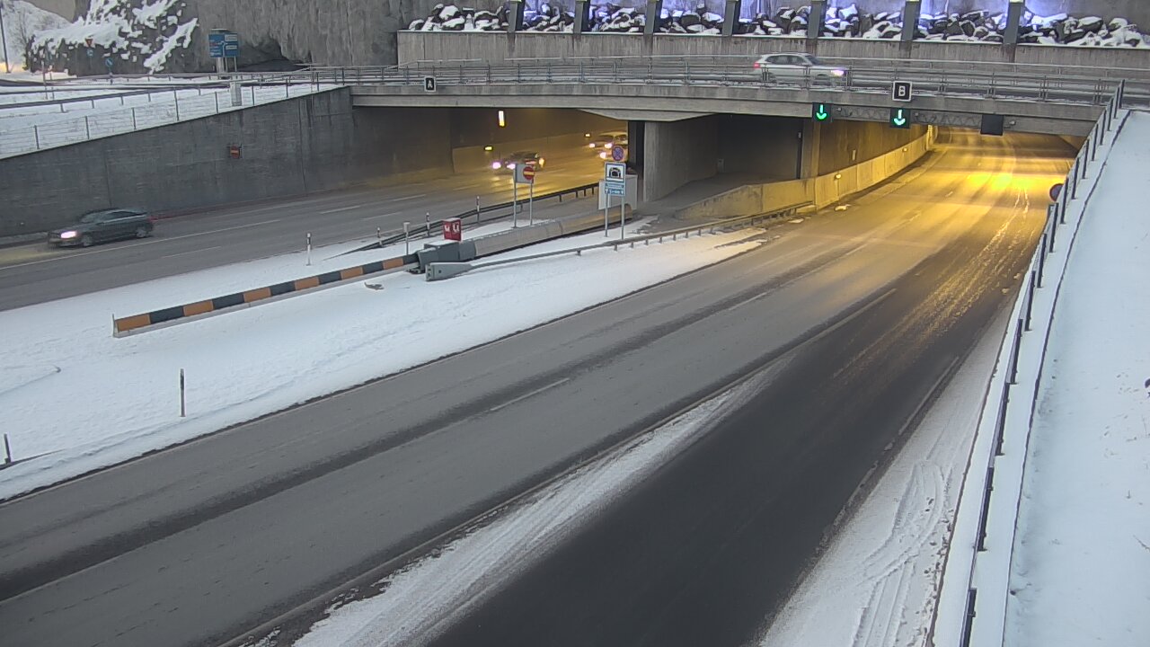 Kelikamerat Kuva Tie 12 Tampere, Rantatunneli puomi, itä, Tampere, Pirkanmaa