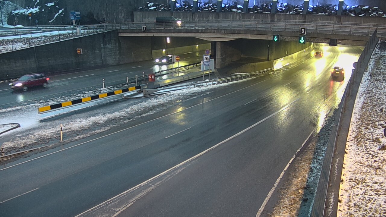 Kelikamerat Kuva Tie 12 Tampere, Rantatunneli puomi, itä, Tampere, Pirkanmaa