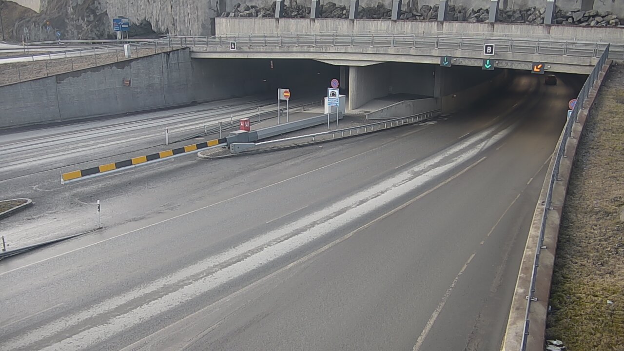 Kelikamerat Kuva Tie 12 Tampere, Rantatunneli puomi, itä, Tampere, Pirkanmaa