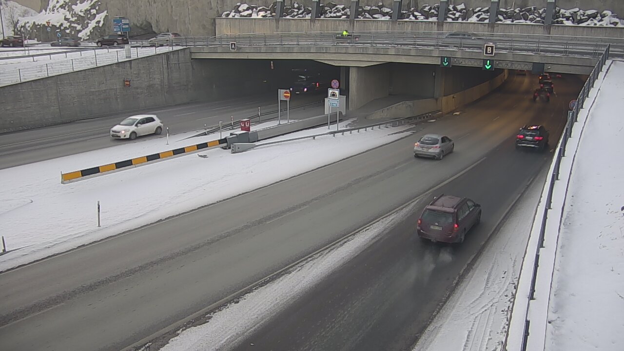 Weather Camera Image Väg 12 Tammerfors, Rantatunneli bom, öster, Tampere, Pirkanmaa