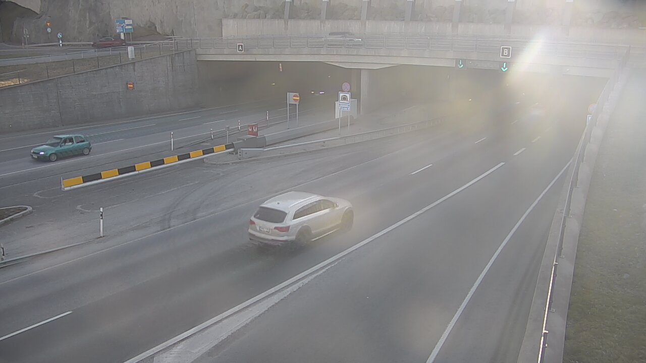 Kelikamerat Kuva Tie 12 Tampere, Rantatunneli puomi, itä, Tampere, Pirkanmaa