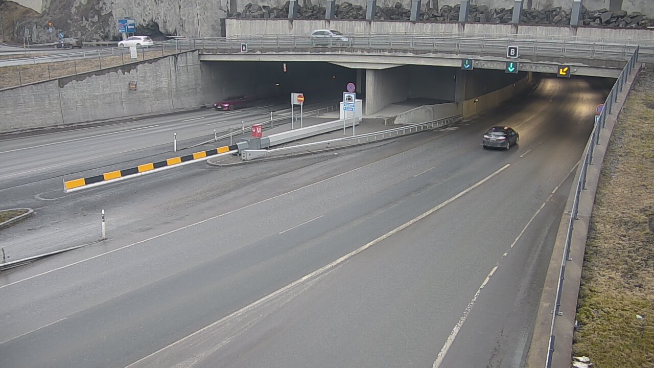 Kelikamerat Kuva Tie 12 Tampere, Rantatunneli puomi, itä, Tampere, Pirkanmaa