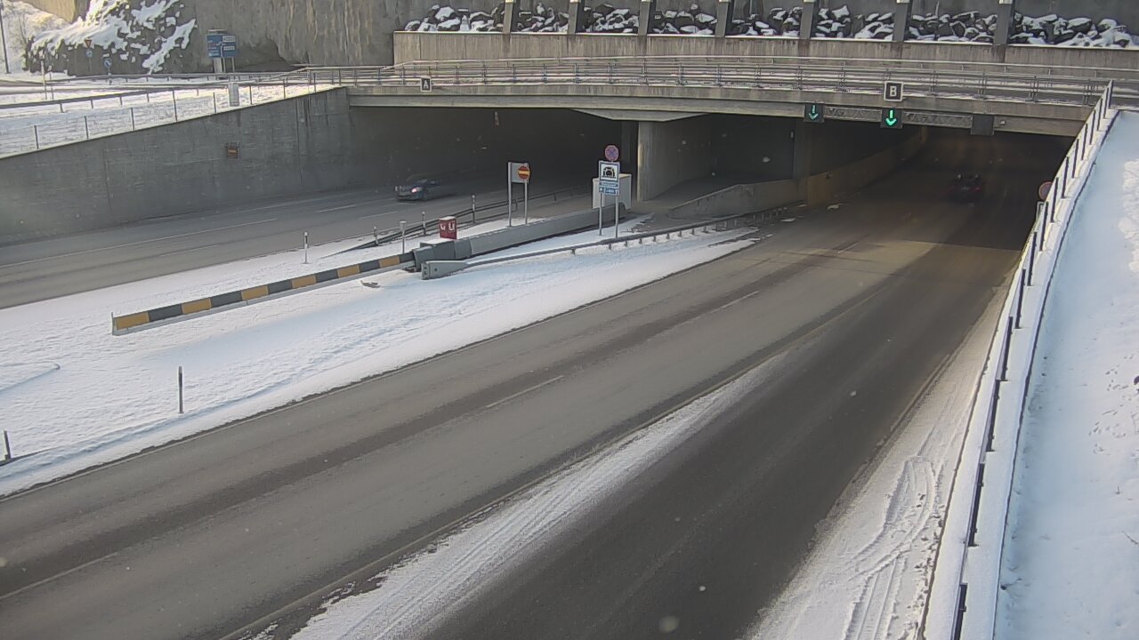 Weather Camera Image Väg 12 Tammerfors, Rantatunneli bom, öster, Tampere, Pirkanmaa