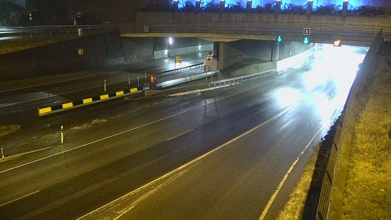 Weather Camera Image Väg 12 Tammerfors, Rantatunneli bom, öster, Tampere, Pirkanmaa